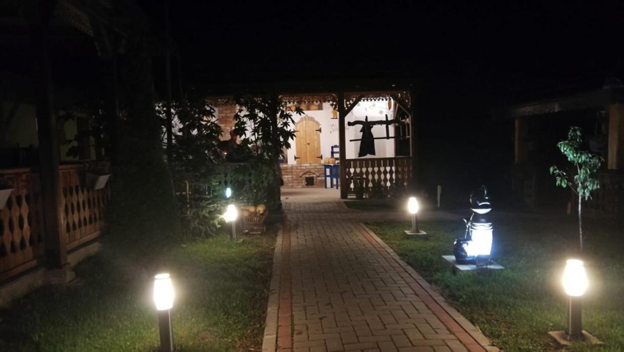 Agropensiunea Valea Fagilor Luncavita المظهر الخارجي الصورة